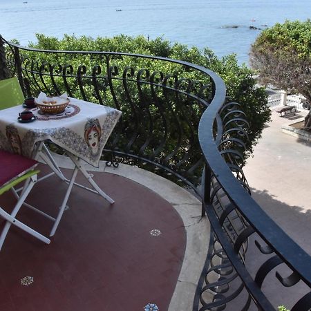 Plaza Daire Giardini Naxos Dış mekan fotoğraf