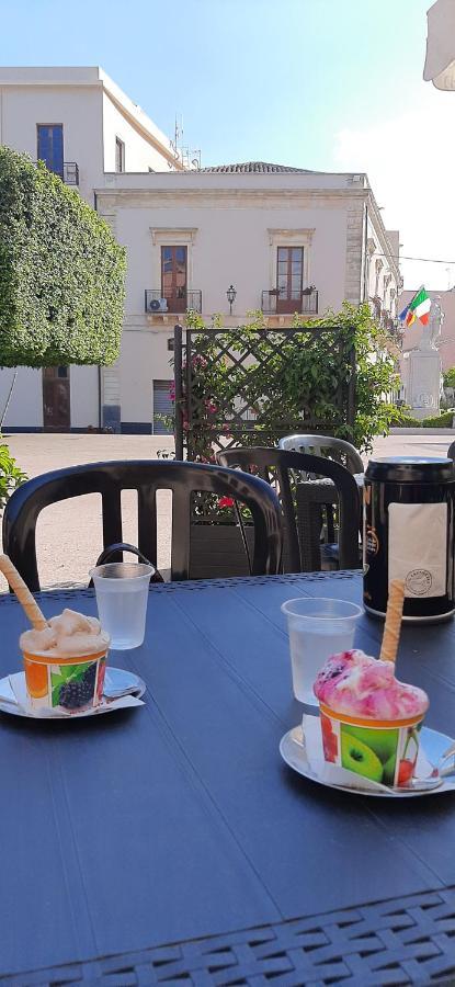 Plaza Daire Giardini Naxos Dış mekan fotoğraf