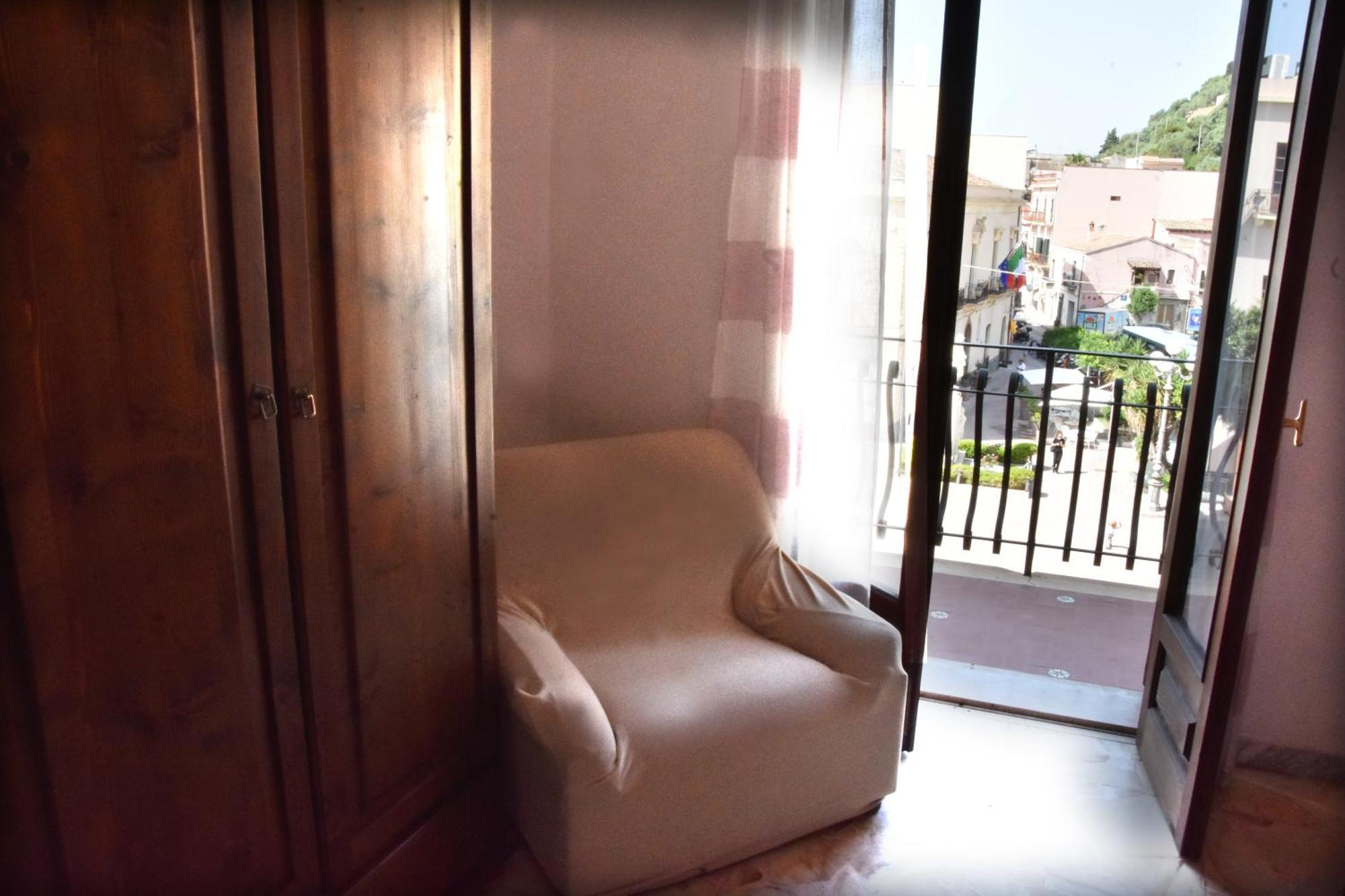 Plaza Daire Giardini Naxos Dış mekan fotoğraf